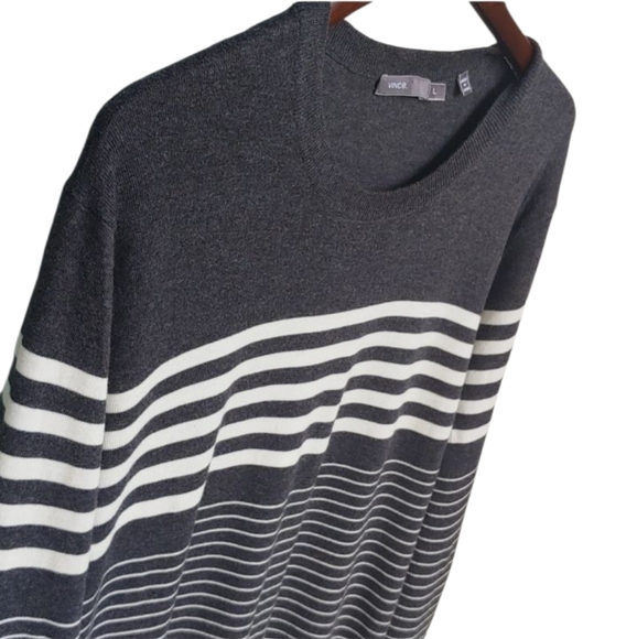 Vince Light sweater, Large, Gray & white. - Picture 4 of 5
